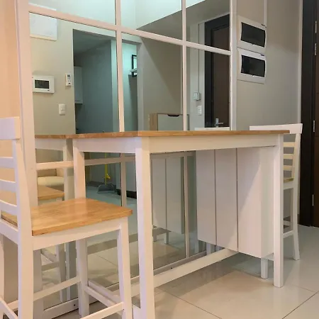 Uptown Parksuites Apartments Tower 1 Bgc By Ph Staycation Manila Exterior photo