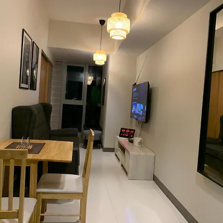 Uptown Parksuites Apartments Tower 1 Bgc By Ph Staycation Manila Exterior photo