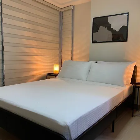 Uptown Parksuites Apartments Tower 1 Bgc By Ph Staycation Manila Exterior photo