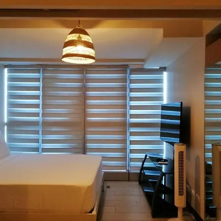 Uptown Parksuites Apartments Tower 1 Bgc By Ph Staycation Manila Exterior photo