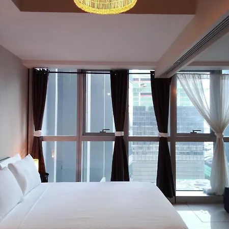Uptown Parksuites Apartments Tower 1 Bgc By Ph Staycation Manila Exterior photo