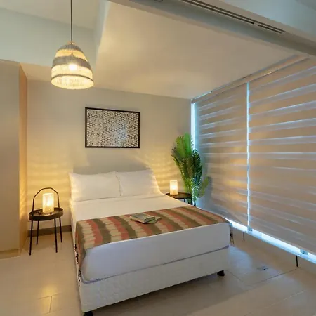 Uptown Parksuites Apartments Tower 1 Bgc By Ph Staycation Manila Exterior photo