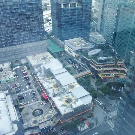 Uptown Parksuites Apartments Tower 1 Bgc By Ph Staycation Manila Exterior photo