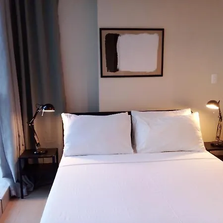 Uptown Parksuites Apartments Tower 1 Bgc By Ph Staycation Manila Exterior photo